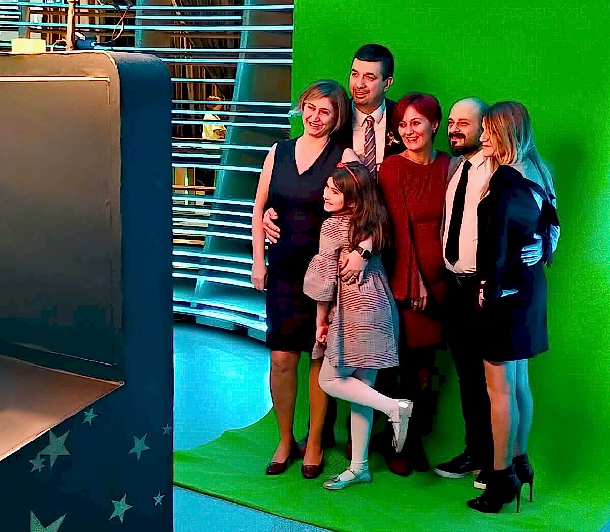 Green Box Photo Booth