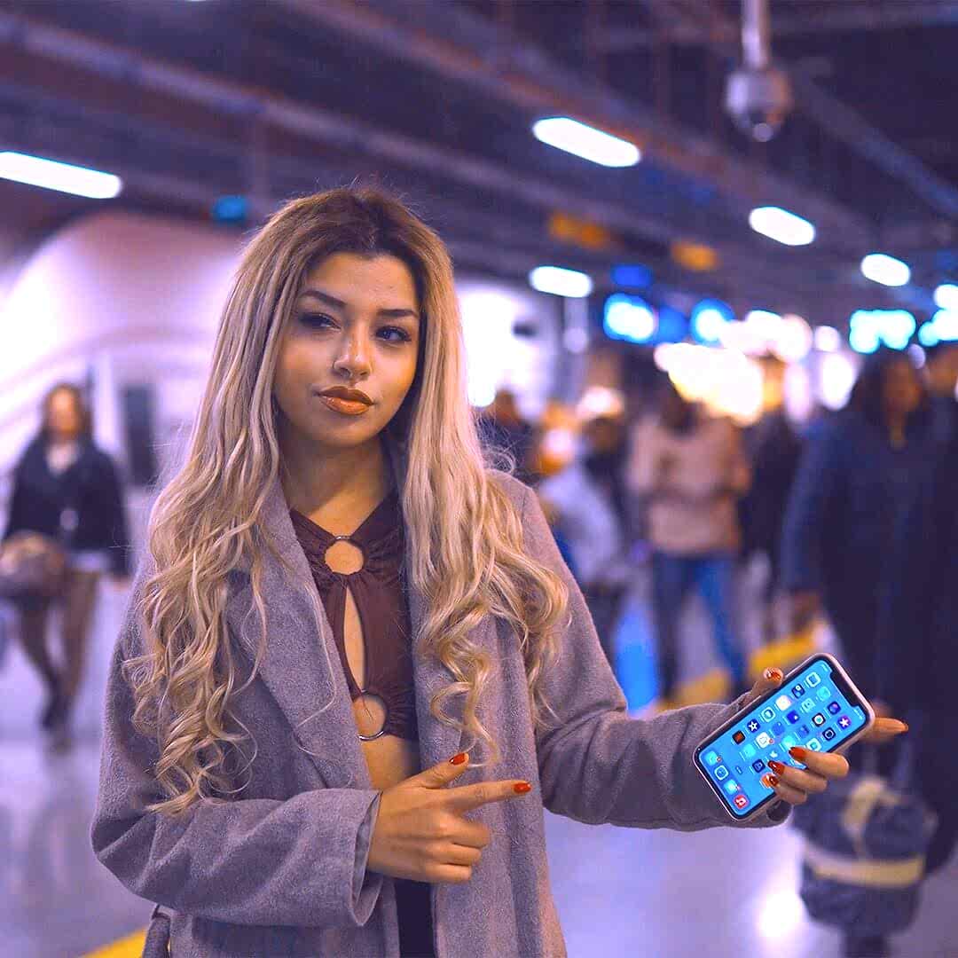 Spotify Wrapped ile Sanatçılarla Augmented Selfie Deneyimi